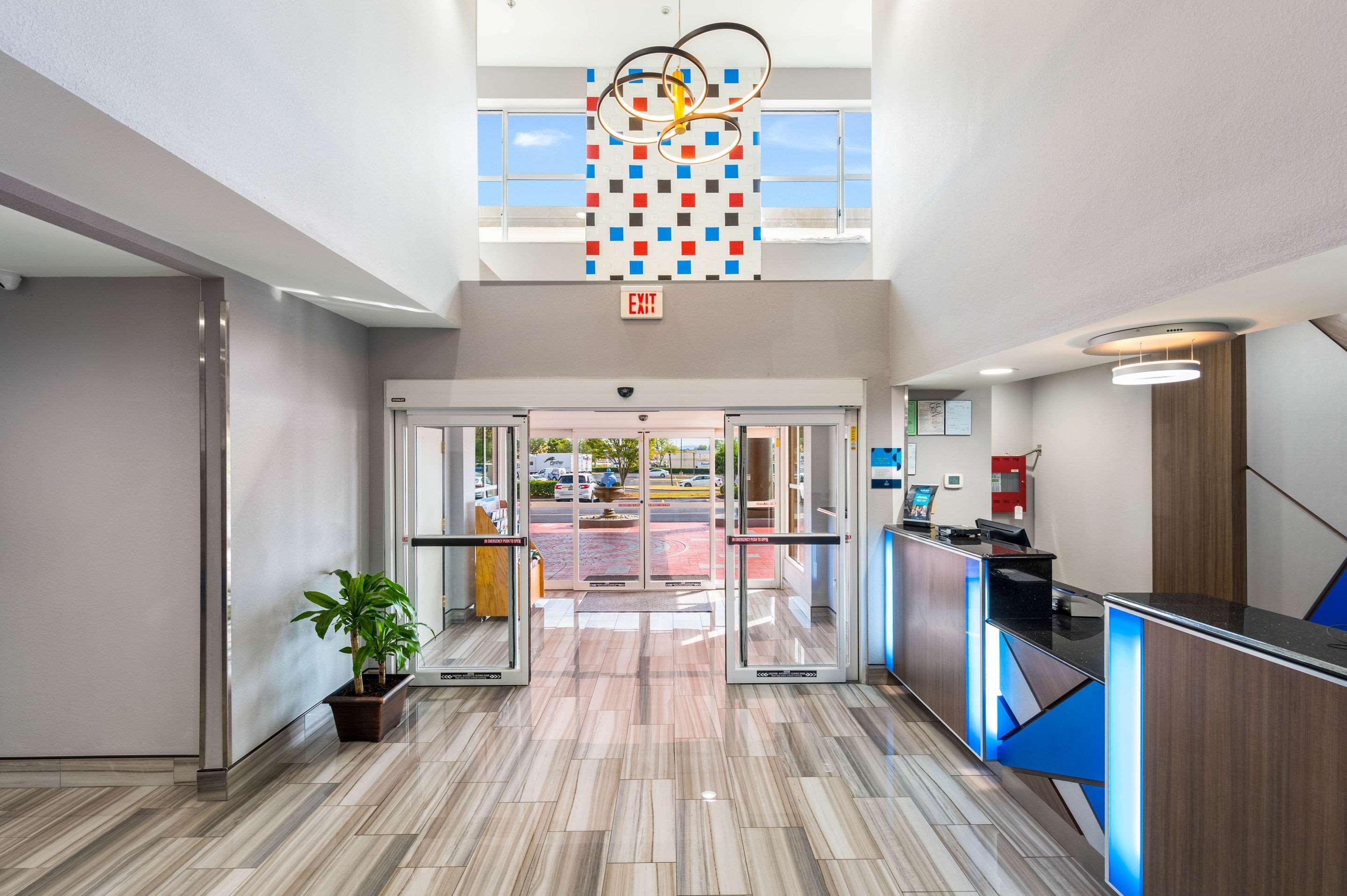 Clarion Pointe Madison-Huntsville Extérieur photo