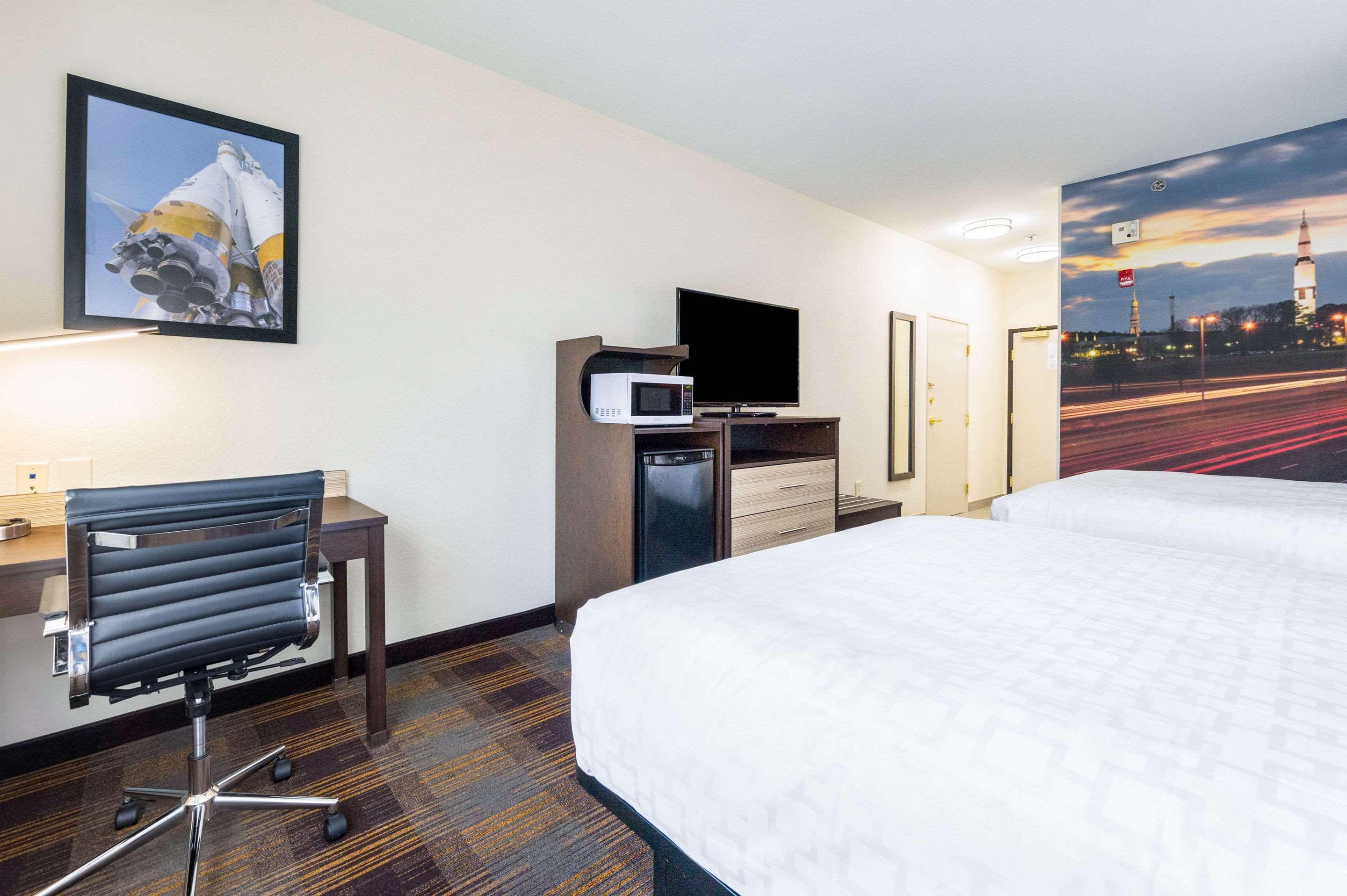 Clarion Pointe Madison-Huntsville Extérieur photo