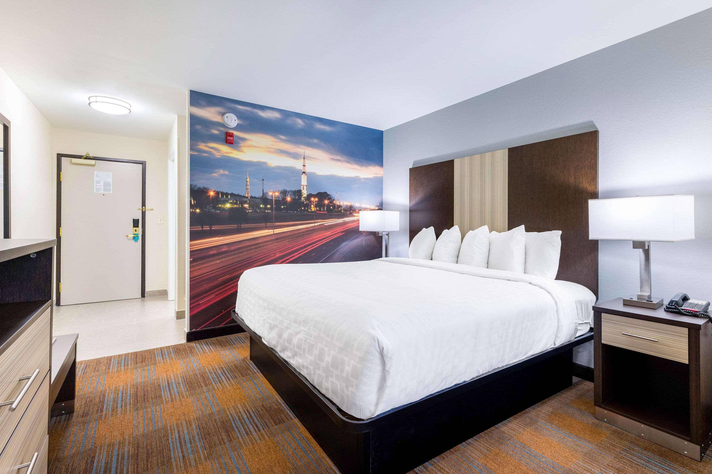 Clarion Pointe Madison-Huntsville Extérieur photo
